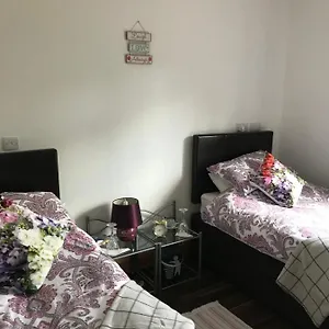 Homestay Pat's Place